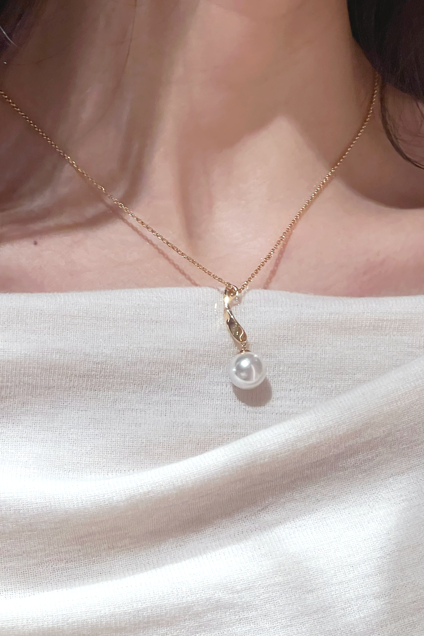A Model Waring 18K Gold-Plated Pearl Drop Pendant Necklace 2