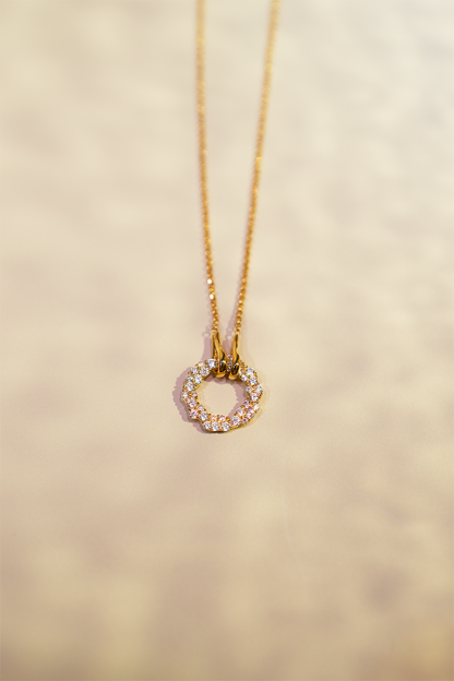 18K Gold-Plated Modern Circle Pendant Necklace