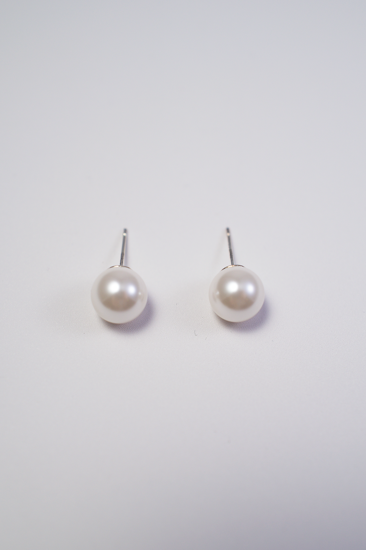 Crystal Iridescent Pearl Stud Earrings