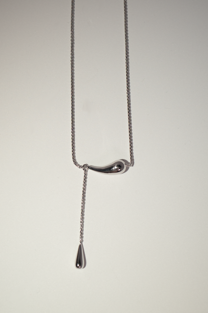 18K White Gold-Plated Silver Teardrop Necklace